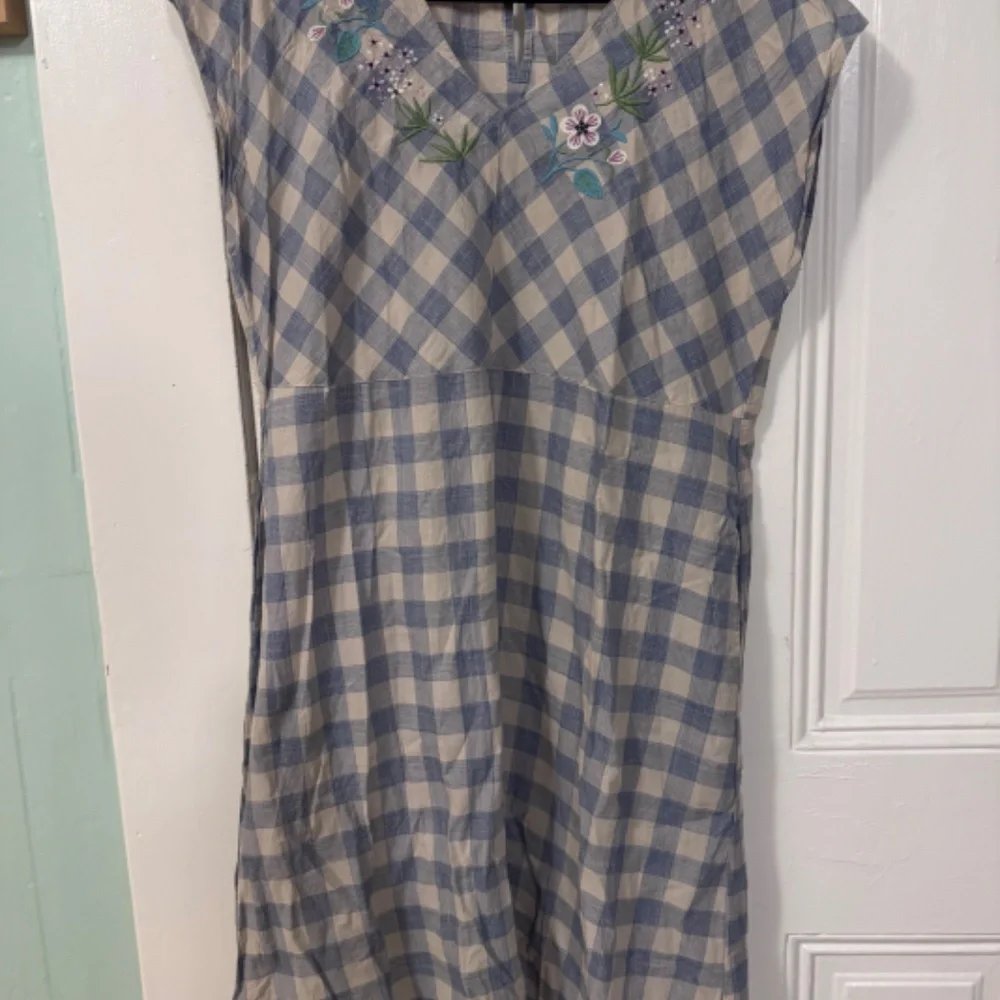 Large Gudrun Sjoden blue & cream gingham dress with embroidery - Picture 3 of 7